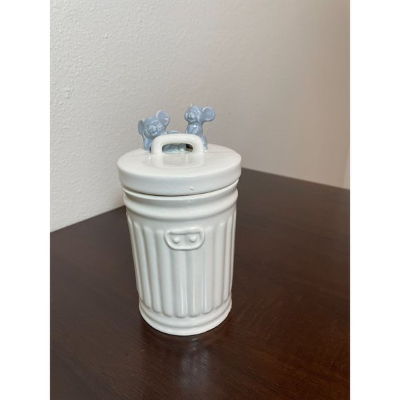 Vintage Whimsical Ceramic Trash Can with Mice - Picture 2 of 7